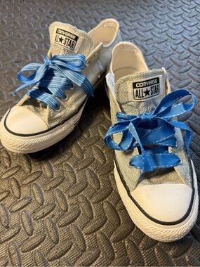 Converse Chuck Taylor Lift Platform Silver Glitter Sneakers Blue Ribbon Laces 8
